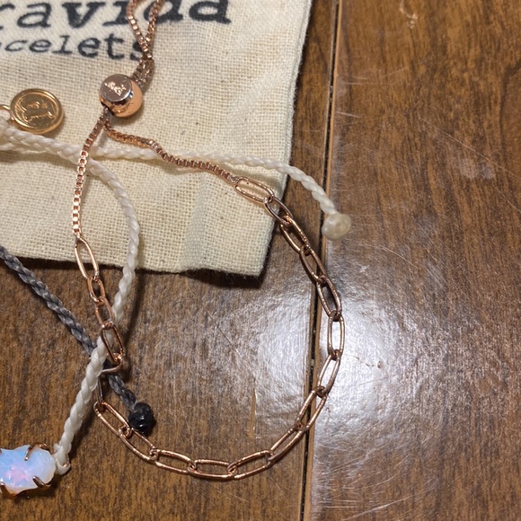 3 pura vida bracelets - Picture 4 of 8